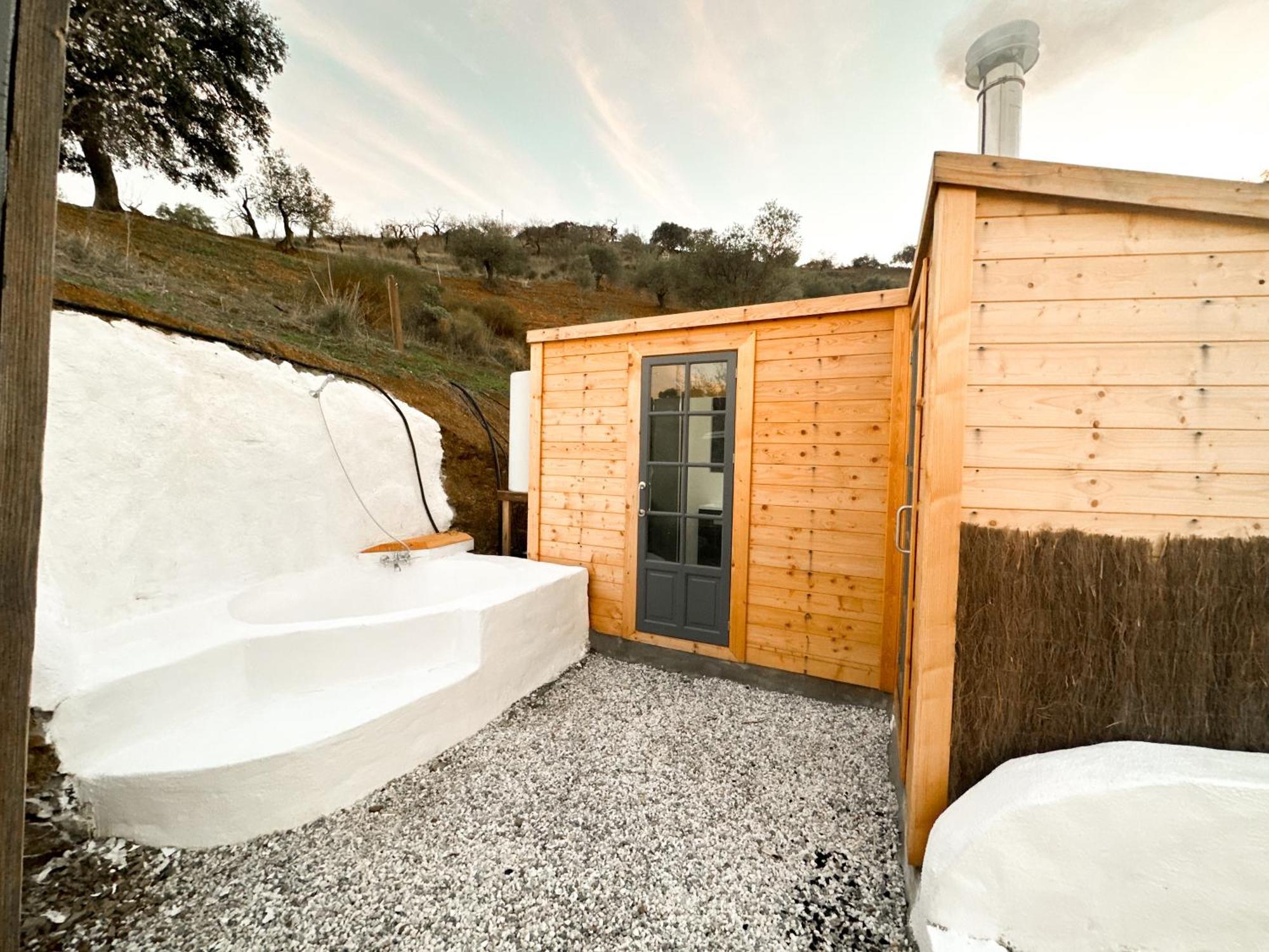 Romantic Accommodation - Hottub & Sauna Almogía Екстериор снимка